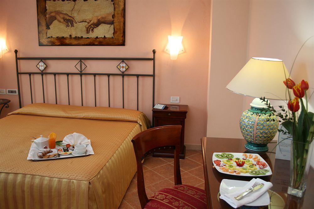 Emmaus Hotel Цафферана-Этнея Экстерьер фото
