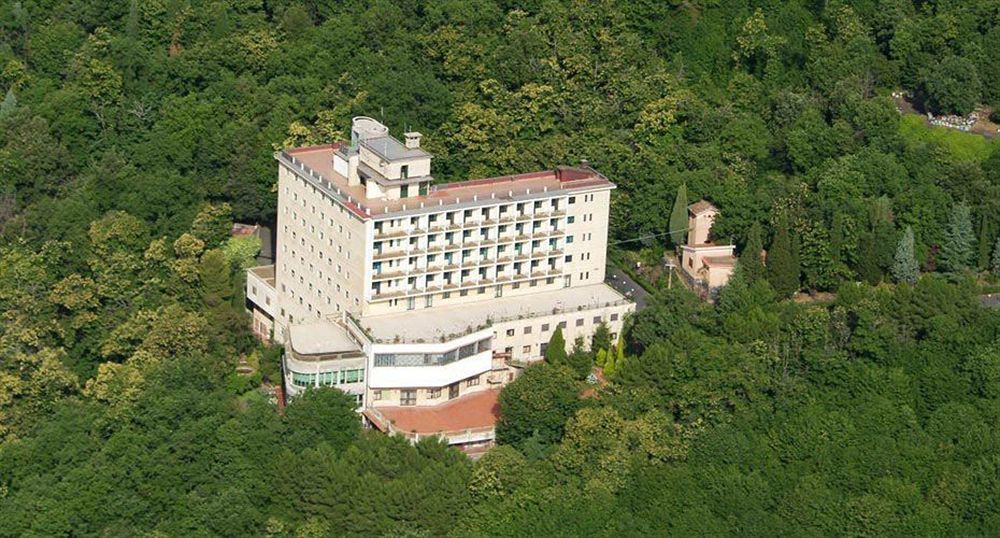 Emmaus Hotel Цафферана-Этнея Экстерьер фото